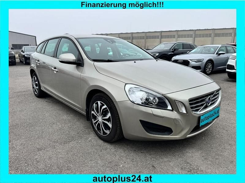 Gebraucht Volvo V60 163 PS (119 kW) 2011 Grau Kombi
