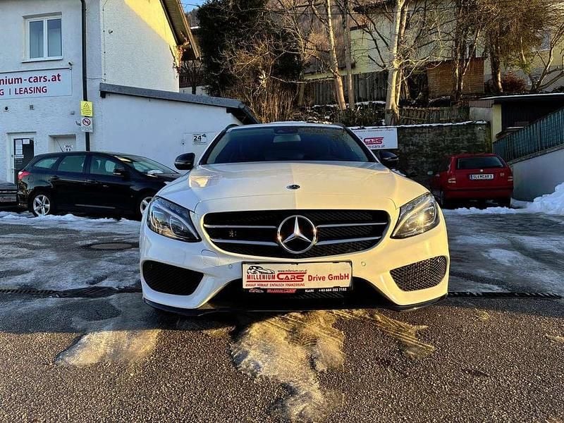 Gebraucht Mercedes C200 AMG line 136 PS (100 kW) 2018 Weiß Kombi