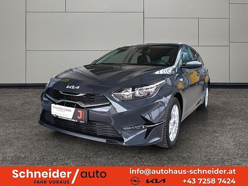 Grau Gebraucht 2022 Kia Ceed Sportswagon Silver Kombi | € 19.777 (Etwas zu teuer) - Bild 1/4