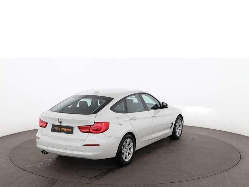 Gebraucht BMW 320 Gran Turismo Advantage 190 PS (139 kW) 2017 Weiß Limousine