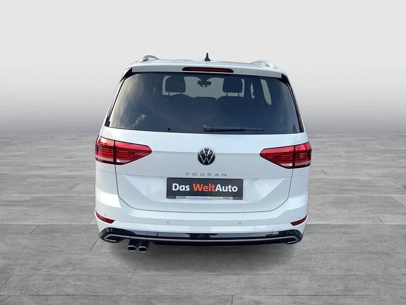 Gebraucht VW Touran R-line 150 PS (110 kW) 2025 Weiss  metallicperleffekt Van / Kleinbus
