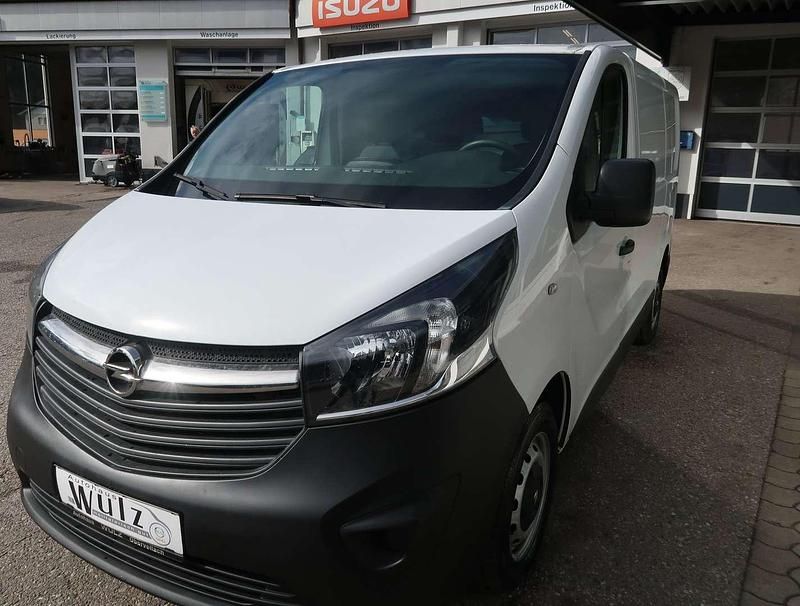 Gebraucht Opel Vivaro 95 PS (69 kW) 2019 Weiß Van / Kleinbus
