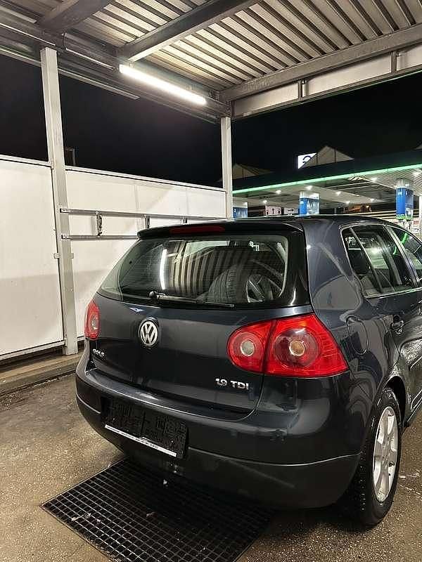 Gebraucht VW Golf IV 105 PS (77 kW) 2005 Limousine