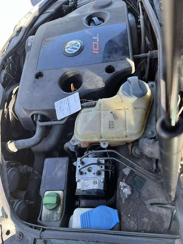 Gebraucht VW Passat 116 PS (85 kW) 1999 Grün Limousine