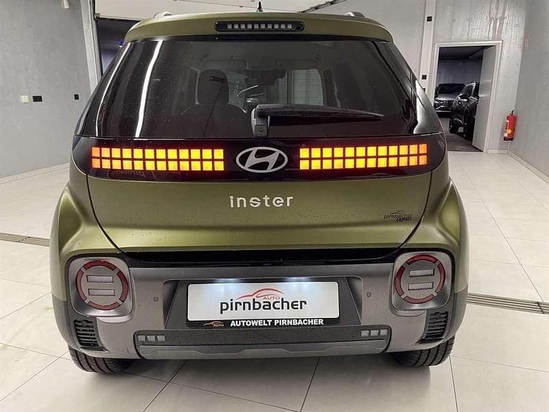 Neu Hyundai Inster 27 kW (38 PS) 2025 Grün Kleinwagen