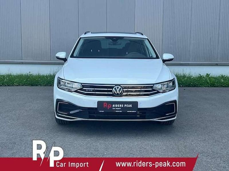 Gebraucht VW Passat GTE 156 PS (114 kW) 2022 Weiß Kombi