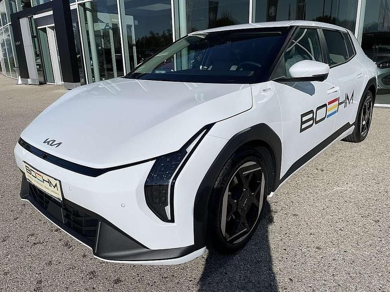 Weiß Gebraucht 2025 Kia EV4 Plus Kleinwagen | € 43.690 (Superpreis) - Bild 1/4