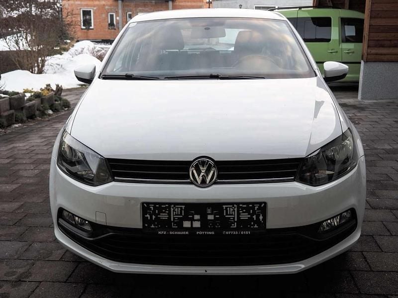 Gebraucht VW Polo 60 PS (44 kW) 2017 Weiß Limousine