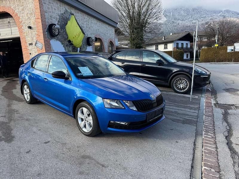 Blau Gebraucht 2020 Skoda Octavia Style Limousine | € 17.900 (Fairer Preis) - Bild 1/4