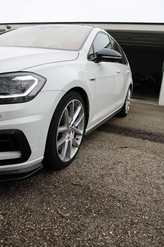 Gebraucht VW Golf VII R 300 PS (220 kW) 2020 Kombi
