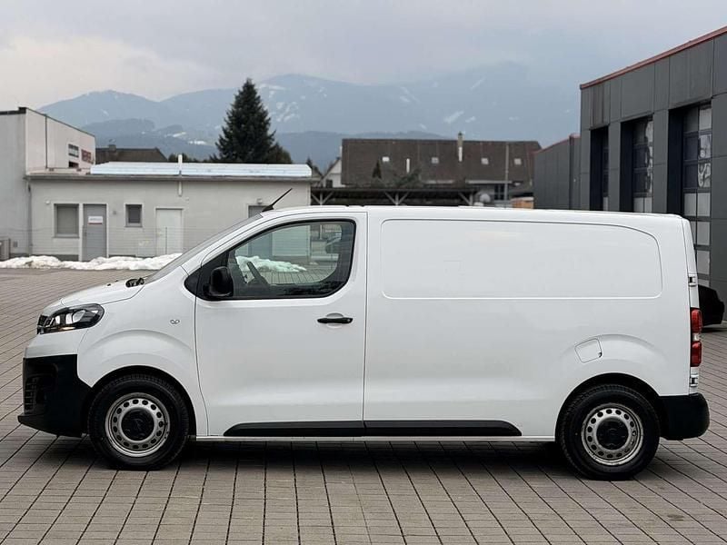 Gebraucht Opel Vivaro Selection 102 PS (75 kW) 2020 Van / Kleinbus