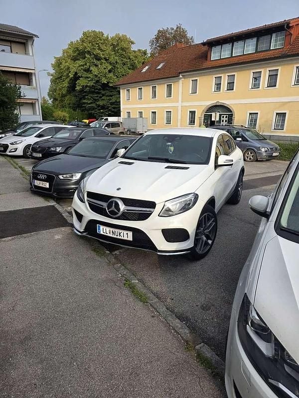 Weiß Gebraucht 2018 Mercedes GLE350 Coupé | € 43.000 (Fairer Preis) - Bild 1/4