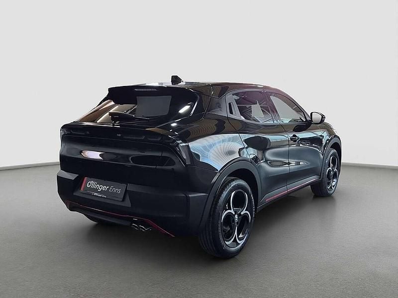 Neu Alfa Romeo GT Junior Edizione Speciale 146 PS (107 kW) 2025 Schwarz SUV