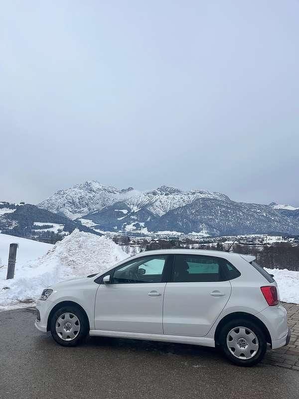 Gebraucht VW Polo Sport 60 PS (44 kW) 2015 Weiß Limousine