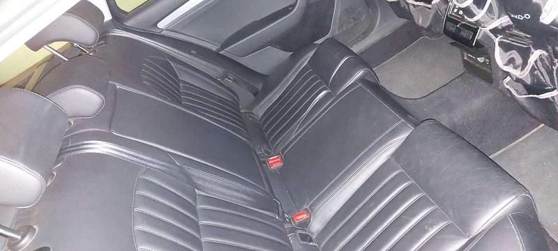 Gebraucht Skoda Superb Ambition 190 PS (139 kW) 2017 Grau Kombi