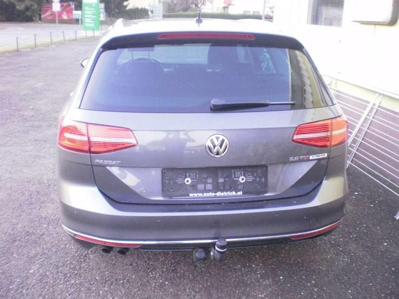 Gebraucht VW Passat Highline 190 PS (139 kW) 2016 Grau Kombi