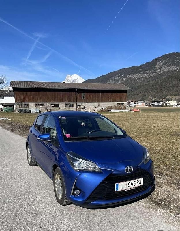 Gebraucht Toyota Yaris 69 PS (50 kW) 2018 Limousine