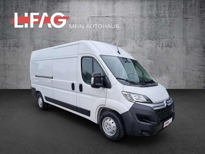 Weiß Gebraucht 2024 Citroën Jumper Van / Kleinbus | € 32.990 (Fairer Preis) - Bild 1/3