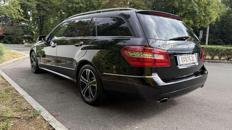 Gebraucht Mercedes E350 Elegance 265 PS (194 kW) 2010 Kombi