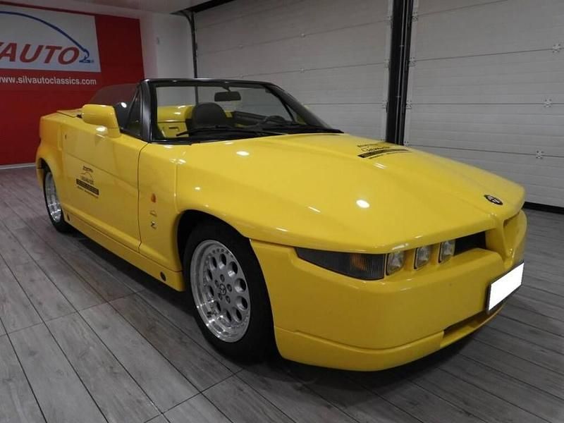 Gebraucht Alfa Romeo SZ/RZ 207 PS (152 kW) 1995 Gelb Cabrio