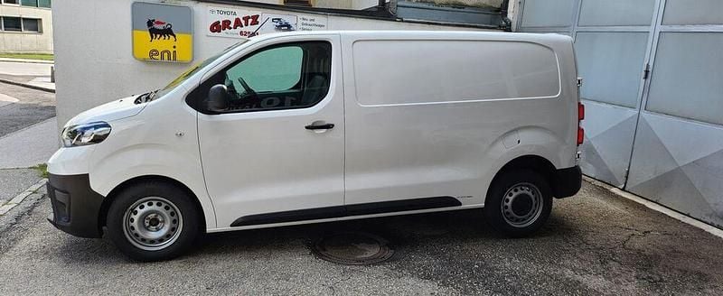 Gebraucht Toyota Proace Basis 122 PS (89 kW) 2021 Van / Kleinbus