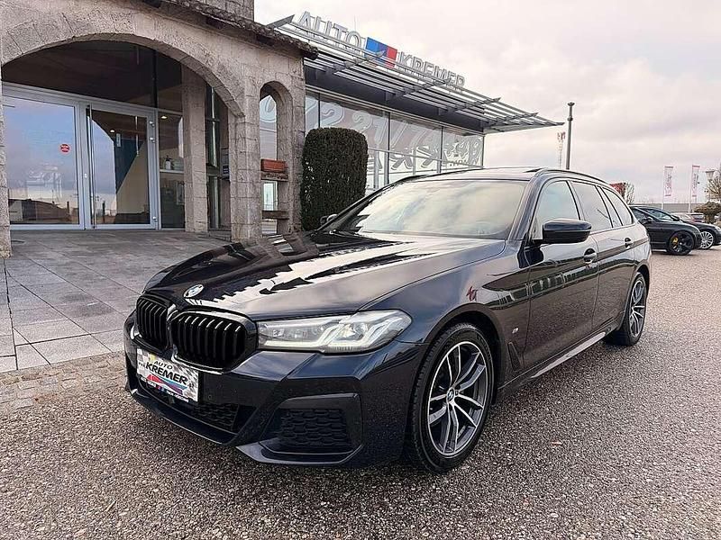 Gebraucht BMW 520 M Sport 190 PS (139 kW) 2020 Schwarz Kombi