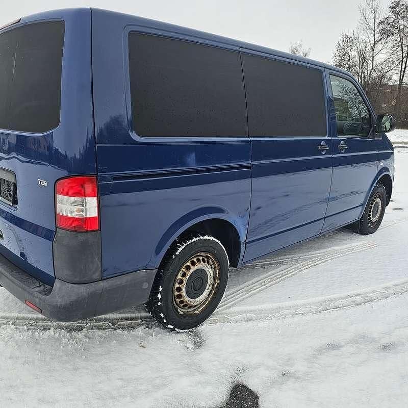 Gebraucht VW T5 102 PS (75 kW) 2009 Blau Van