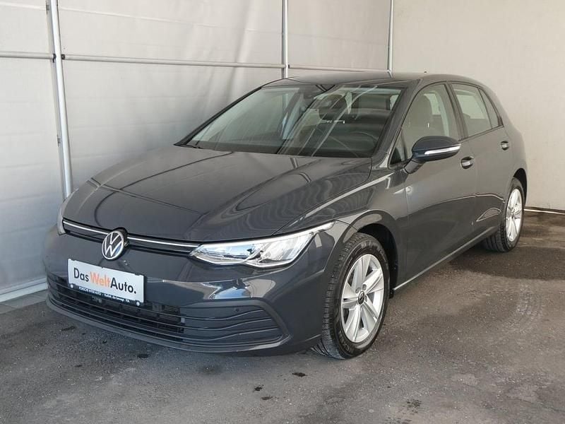 Gebraucht VW Golf VIII Life 116 PS (85 kW) 2022 Dunkelgrau  metallic Limousine