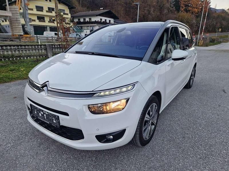 Weiß Gebraucht 2015 Citroën C4 SpaceTourer SELECTION Van / Kleinbus | € 8.900 - Bild 1/4