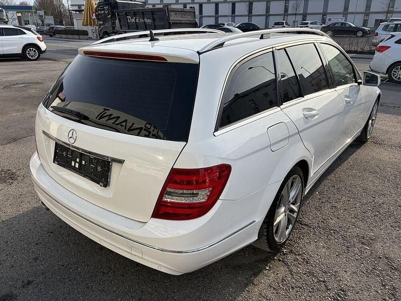 Gebraucht Mercedes C220 170 PS (125 kW) 2013 Weiß Kombi