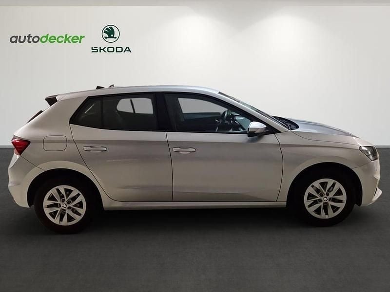 Gebraucht Skoda Fabia Ambition 110 PS (80 kW) 2022 Silber  metallic
