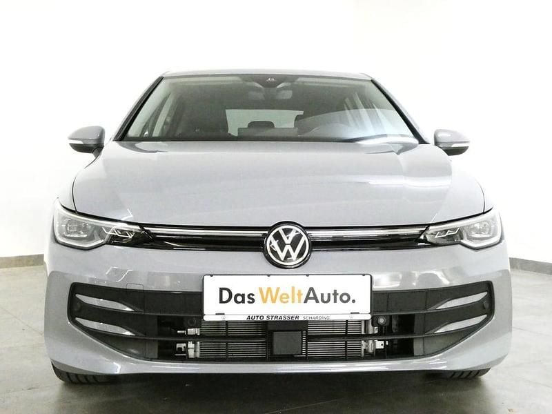 Neu VW Golf VIII 115 PS (84 kW) 2025 Mittelgrau  normal Limousine