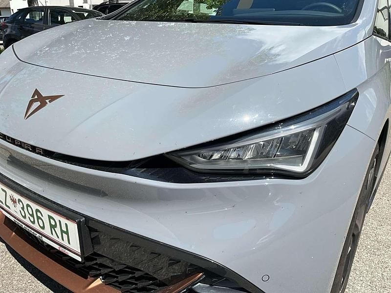 Gebraucht Cupra Born e-Boost 69 kW (95 PS) 2025 Grau Kleinwagen