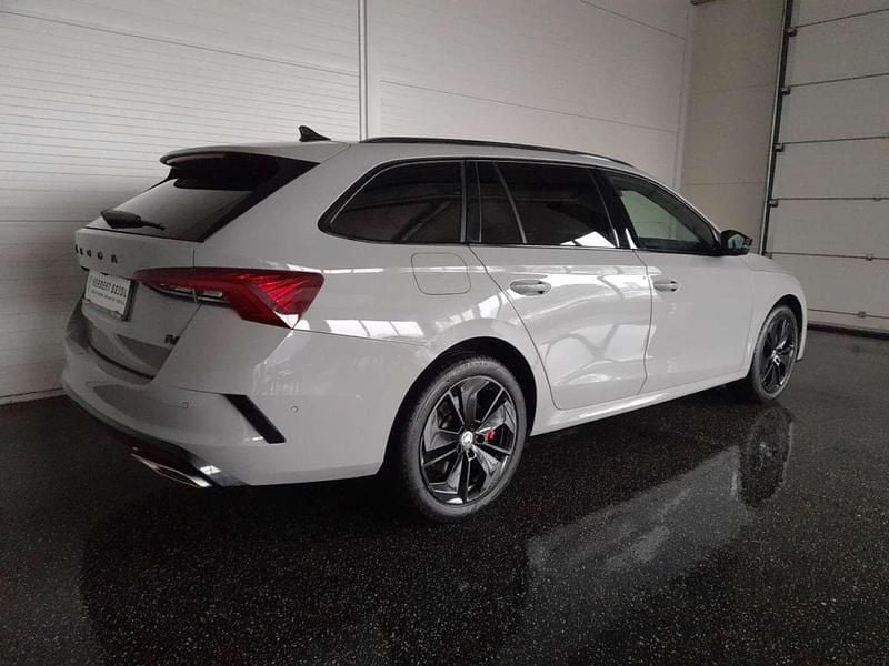 Gebraucht Skoda Octavia RS 150 PS (110 kW) 2021 Grau Kombi