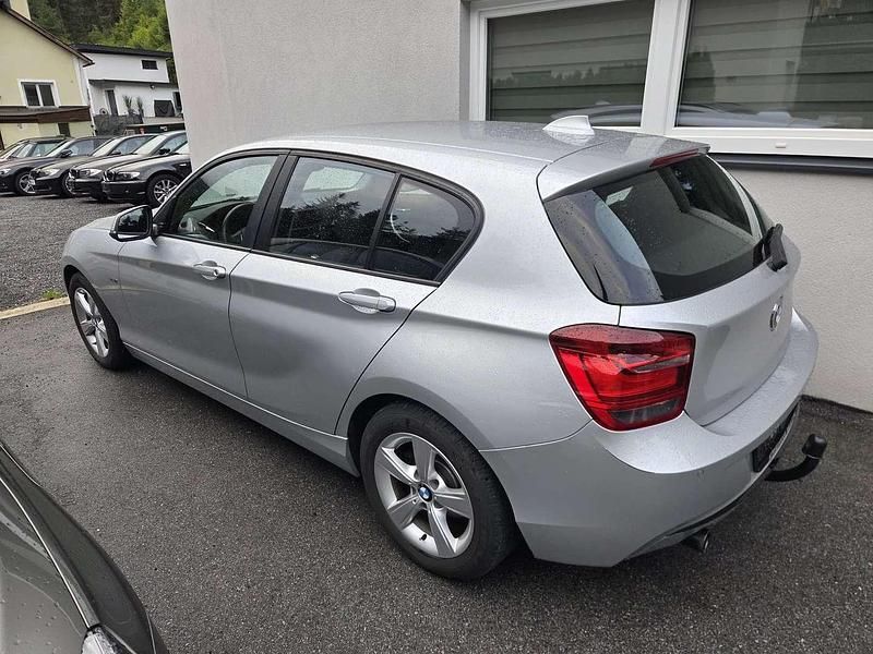 Gebraucht BMW 118 143 PS (105 kW) 2014 Silber Kleinwagen