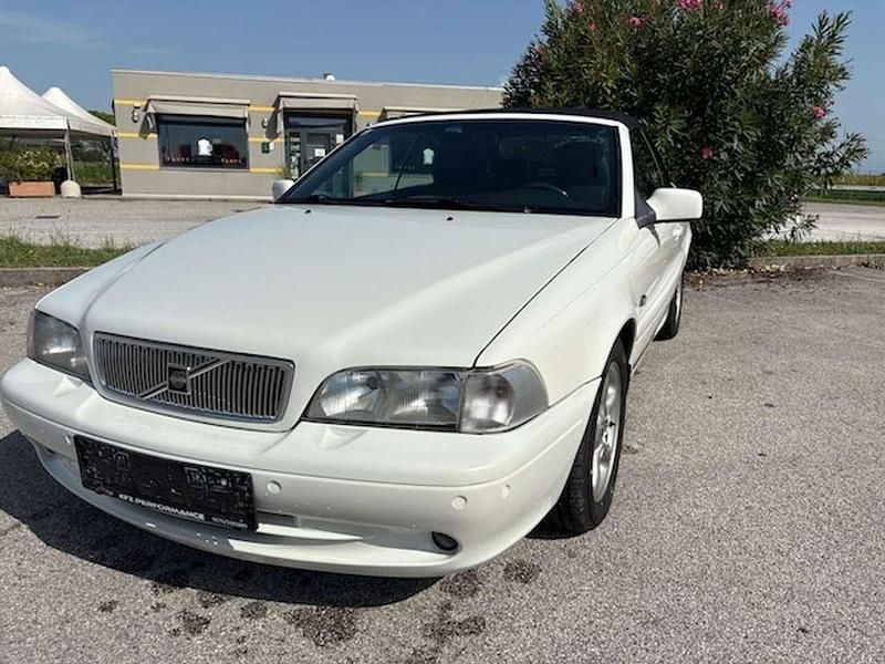 Weiß Gebraucht 1999 Volvo C70 Cabrio | € 2.000 - Bild 1/4