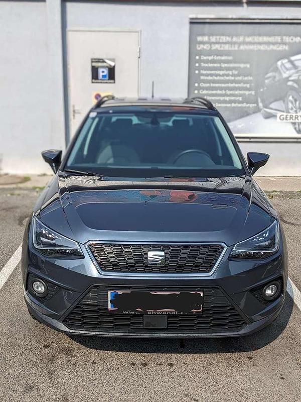 Gebraucht Seat Arona Style 110 PS (80 kW) 2021 Grau SUV