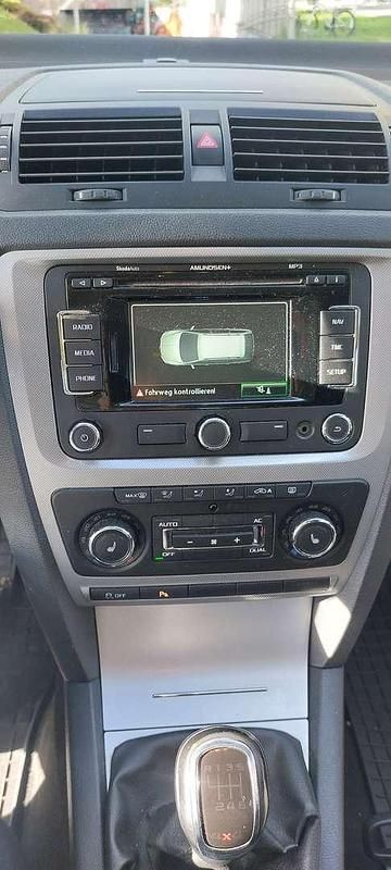 Gebraucht Skoda Octavia Active 105 PS (77 kW) 2013 Kombi