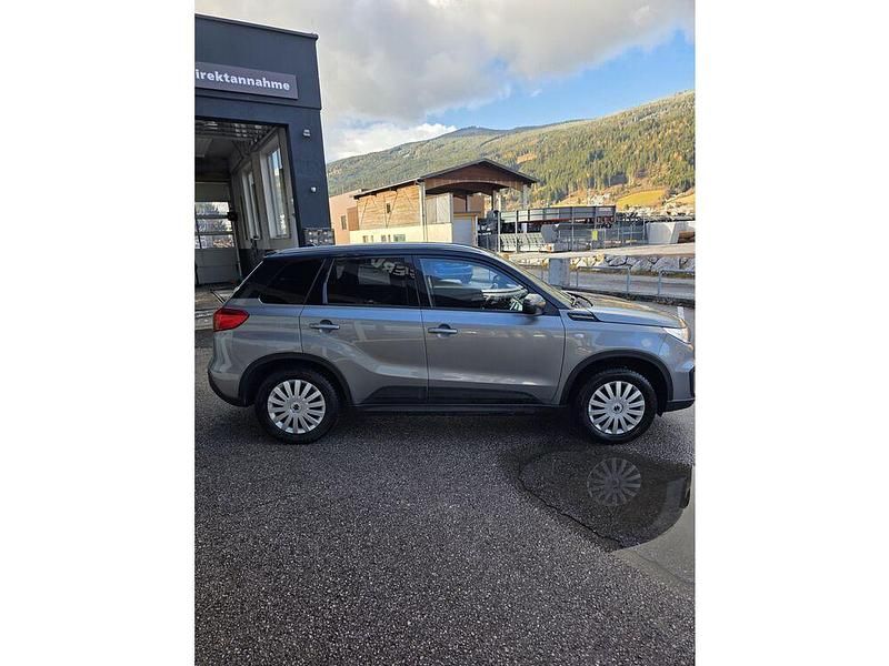 Gebraucht Suzuki Vitara 120 PS (88 kW) 2017 SUV