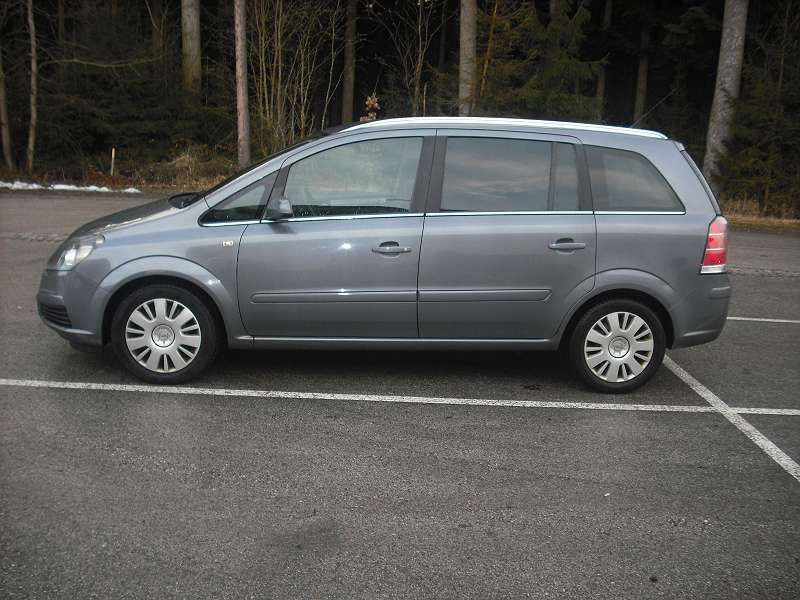Verkauft Opel Zafira 7 Sitze Wenig V Gebraucht 2007 218 000 Km 1 4 Gebraucht Opel Zafira 7 Sitze Wenig Verbrauch Neues Pickerl
