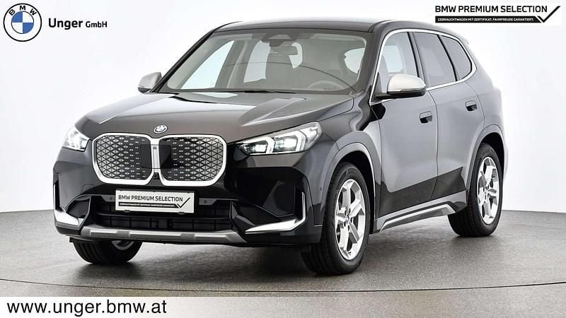Gebraucht BMW iX1 xLine 225 kW (306 PS) 2024 Schwarz SUV