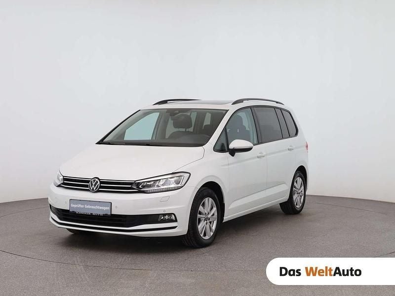 Gebraucht VW Touran Comfortline 150 PS (110 kW) 2023 Weiß Van / Kleinbus