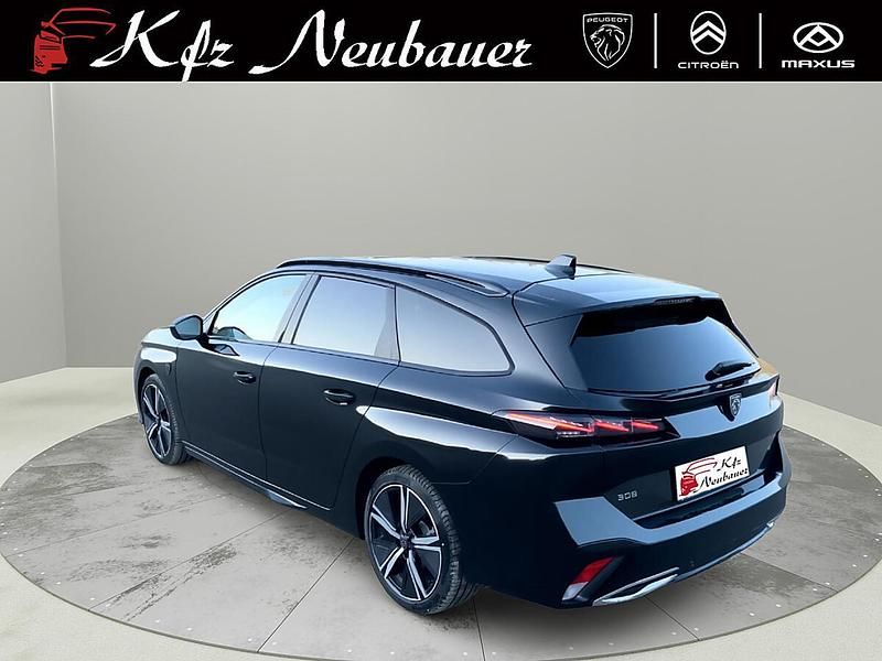 Gebraucht Peugeot 308 GT 131 PS (96 kW) 2024 Schwarz Limousine