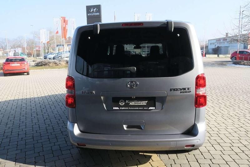 Gebraucht Toyota Proace Verso 144 PS (105 kW) 2021 Grau Kombi