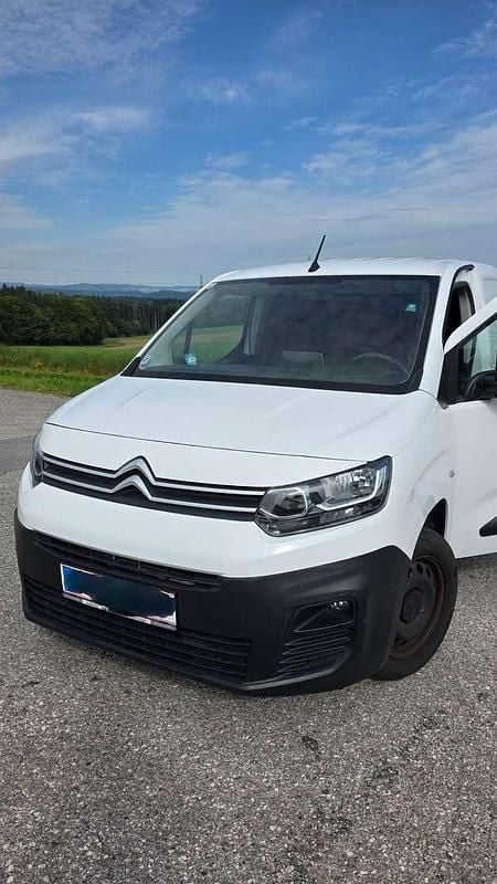 Weiß Gebraucht 2020 Citroën Berlingo Van / Kleinbus | € 11.990 (Superpreis) - Bild 1/4