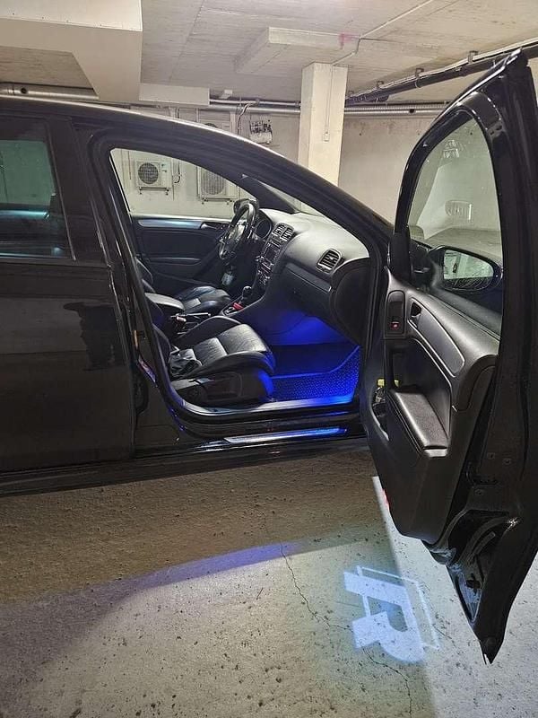 Gebraucht VW Golf R 271 PS (199 kW) 2011 Limousine