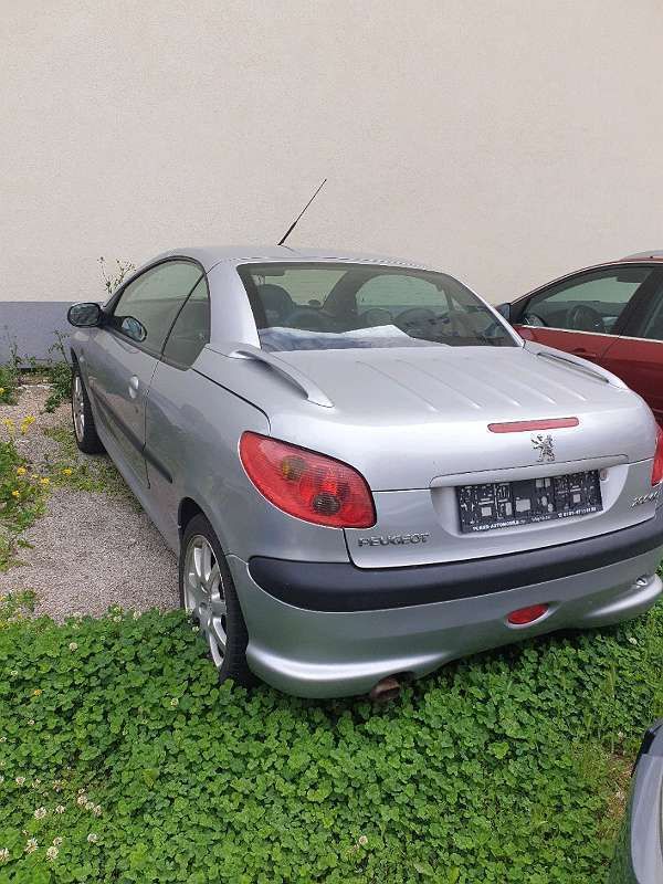 Verkauft Peugeot 206 CC 2,0 Cabrio / R., gebraucht 2001 ...