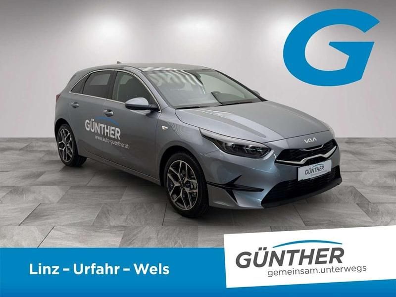 Gebraucht Kia Ceed Silver 100 PS (73 kW) 2025 Silber Kleinwagen