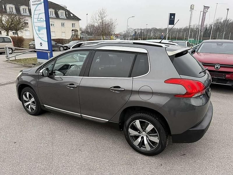 Gebraucht Peugeot 2008 Allure 99 PS (72 kW) 2015 Grau SUV