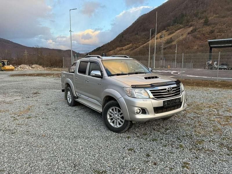 Gebraucht Toyota HiLux Life 171 PS (125 kW) 2014 Abholung